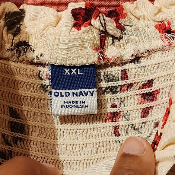 Old Navy Ivory Poppy Red Floral Flower Strappy Ruched Tank Size XXL - Picture 5 of 8